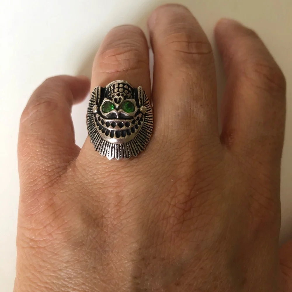 925 silver biker chief skull ring green cz eyes